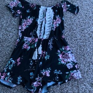Justify Romper/size small